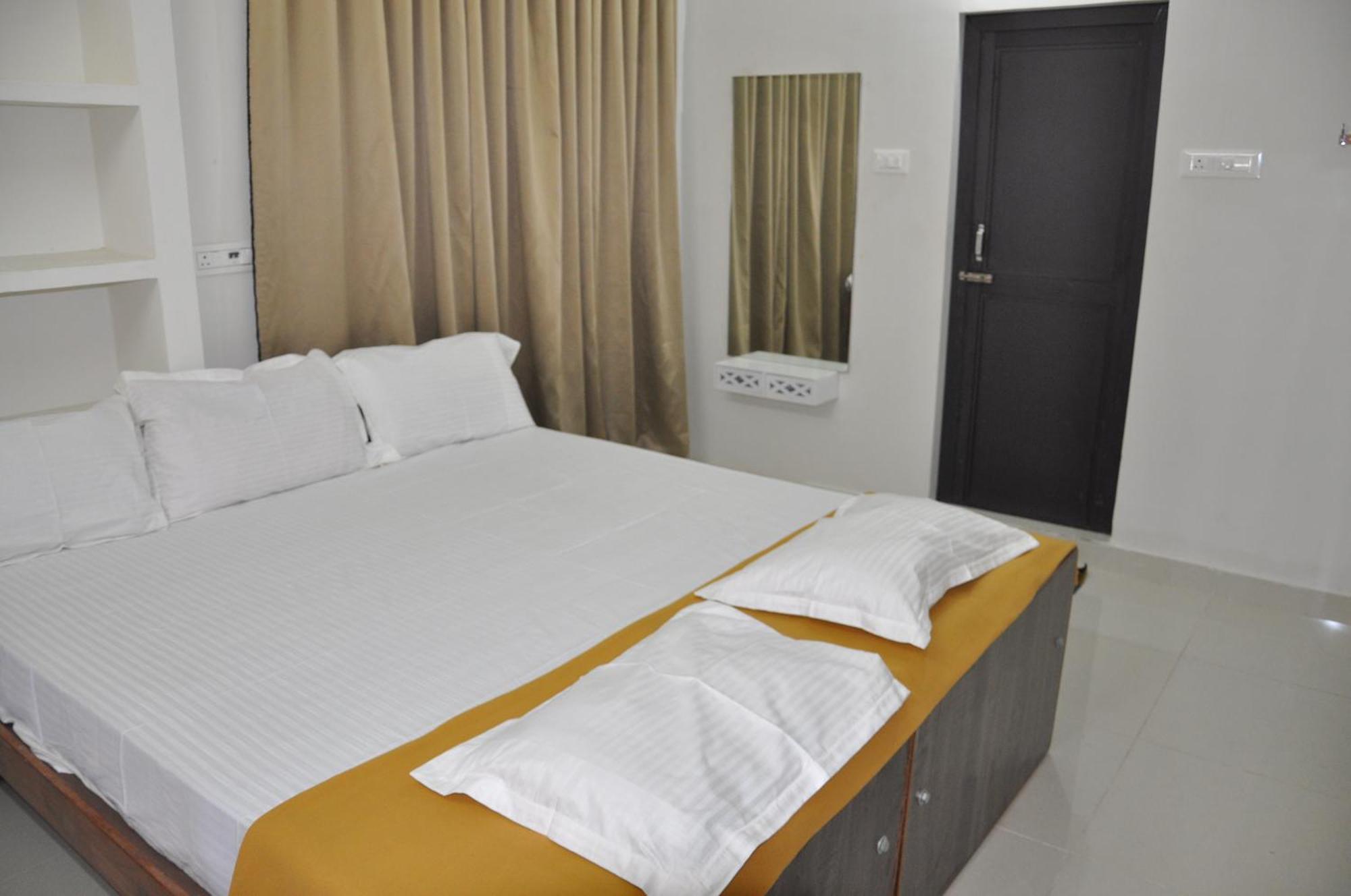 Alaya Rooms Tiruchirappalli Exterior foto