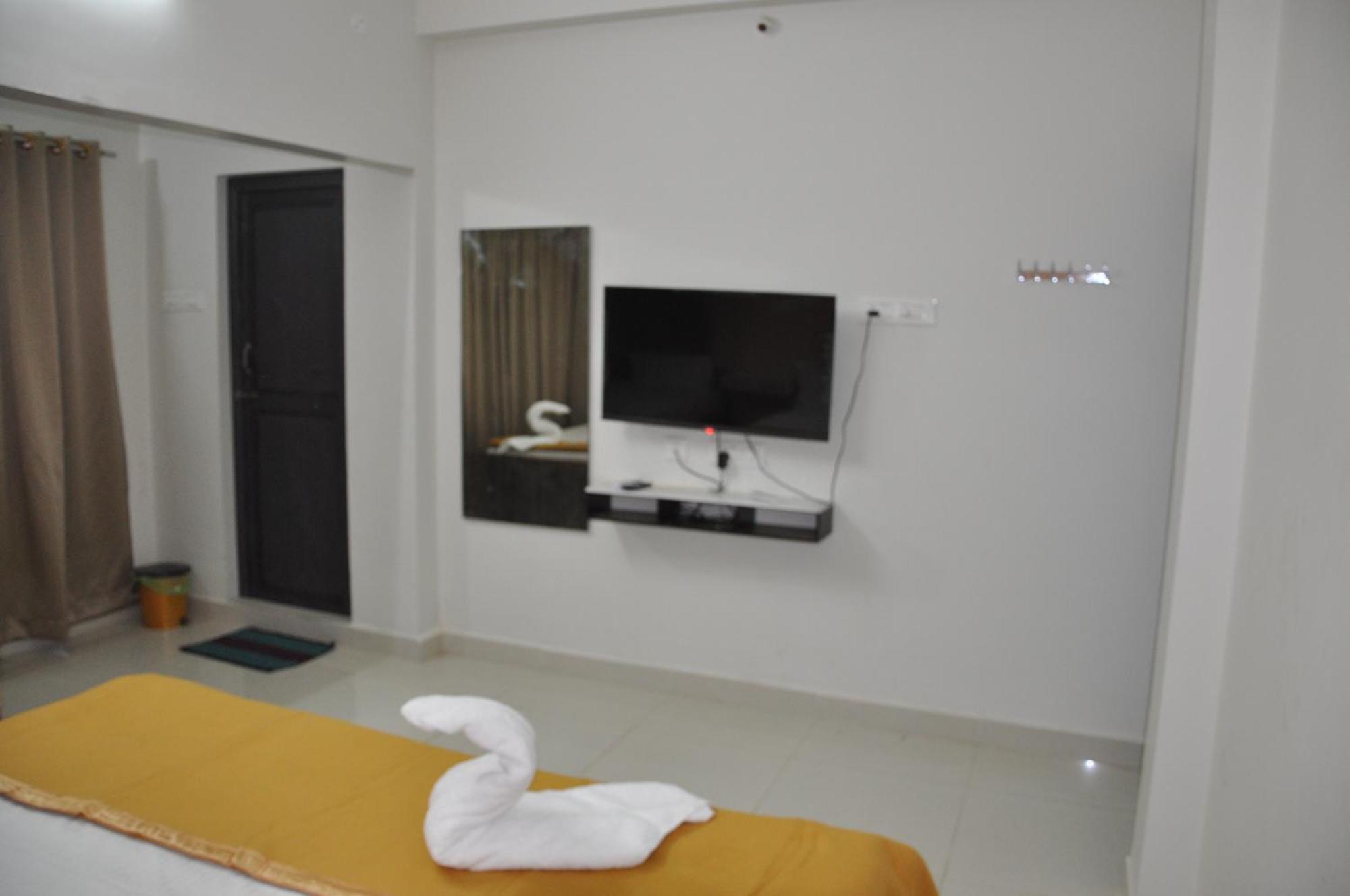 Alaya Rooms Tiruchirappalli Exterior foto